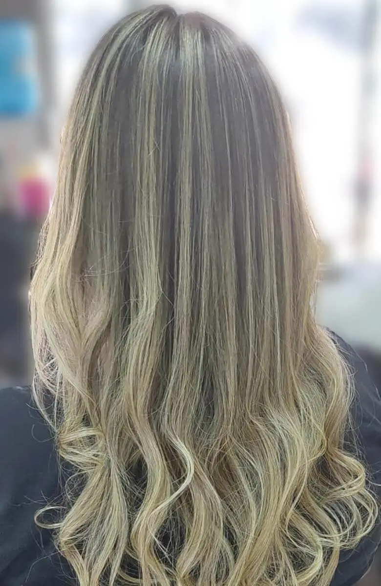 Cabelo após Mechas Graciele Espaço de Beleza e Estética
